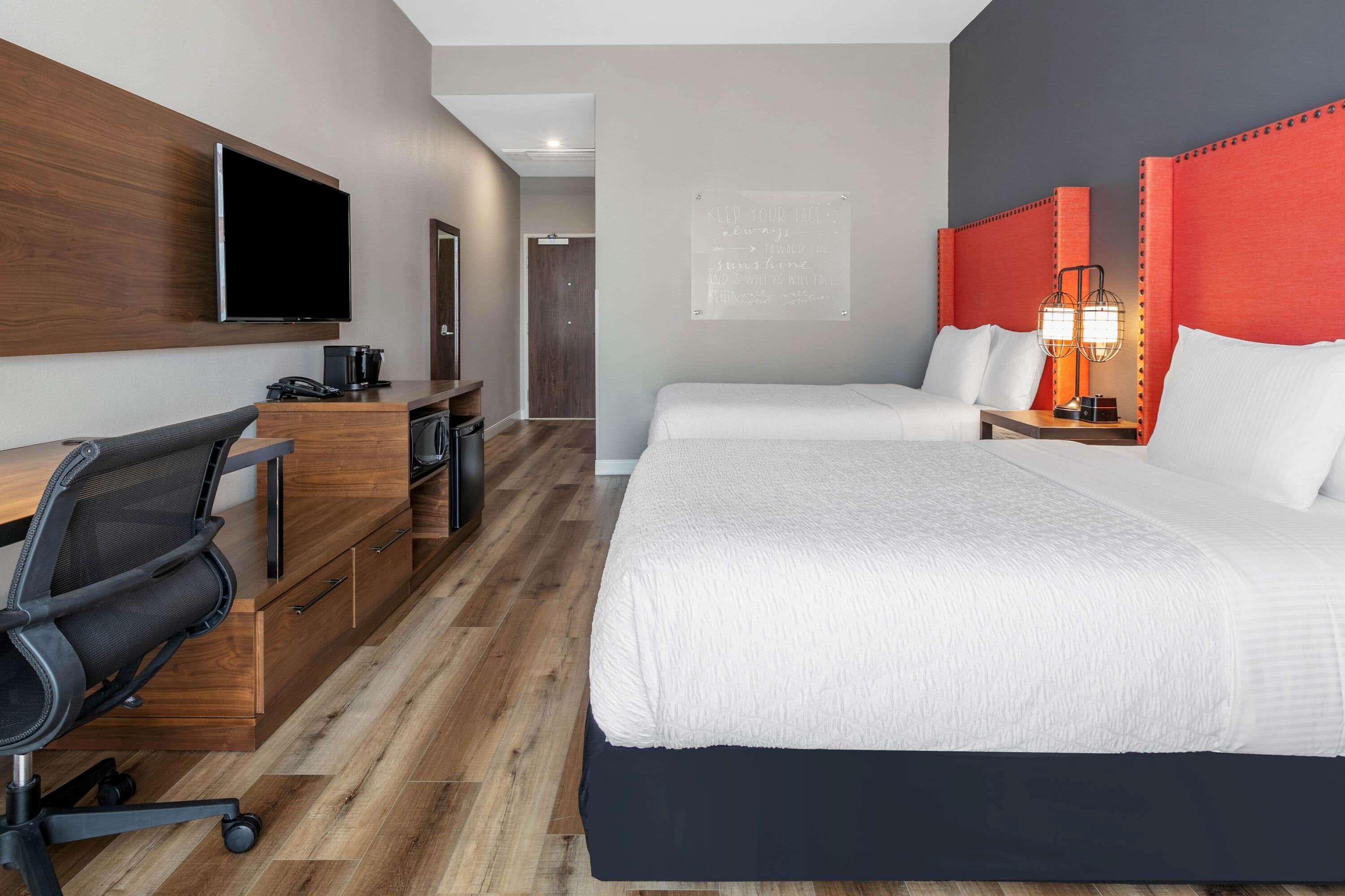 La Quinta Inn & Suites By Wyndham Льюисвилл Экстерьер фото